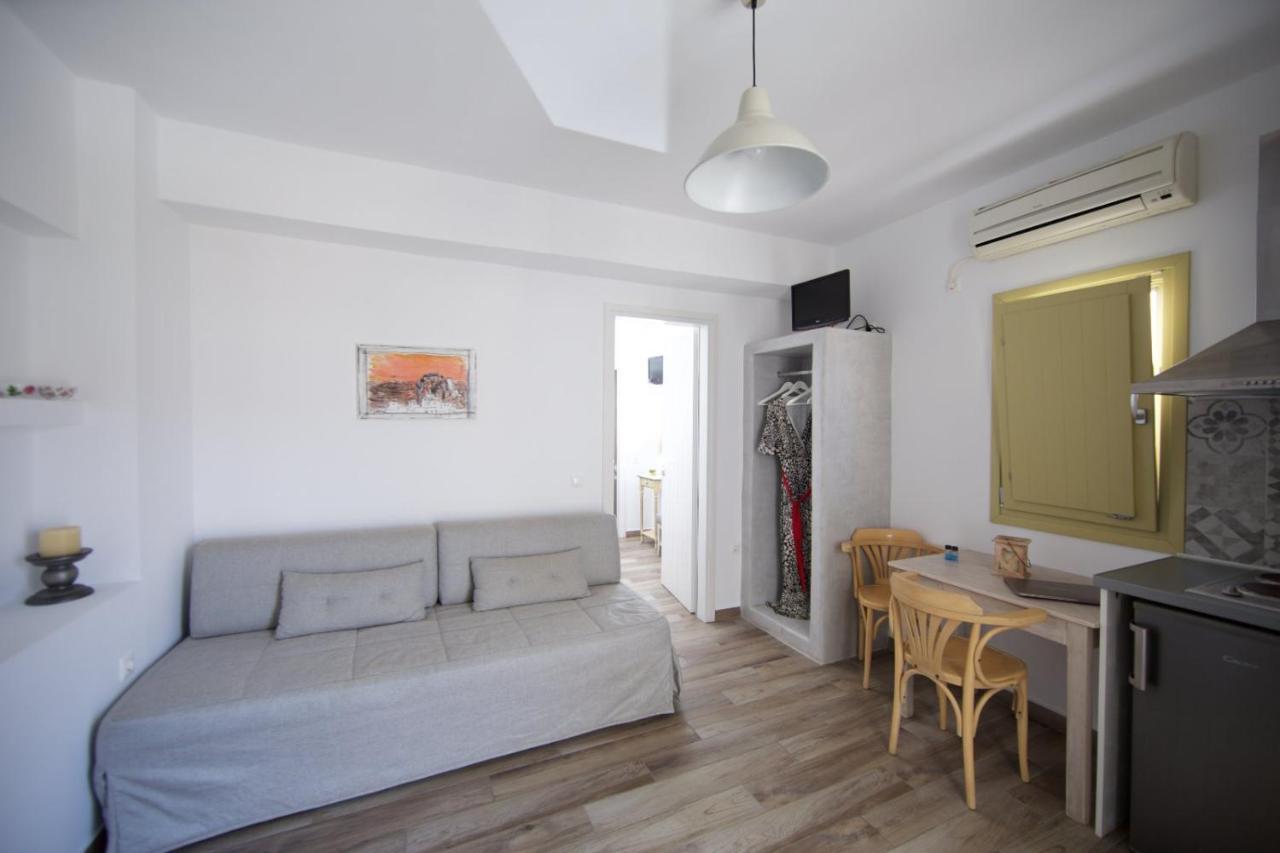 Diasino Apartments And Car Rental Katápola Zewnętrze zdjęcie